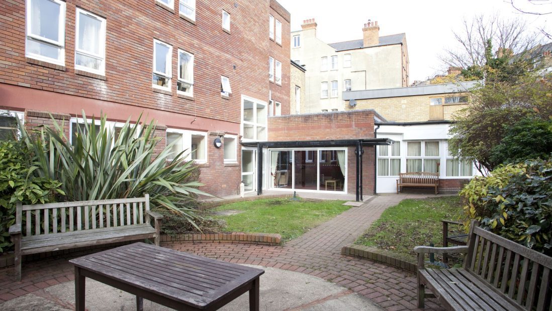 Sidney Corob House care home garden