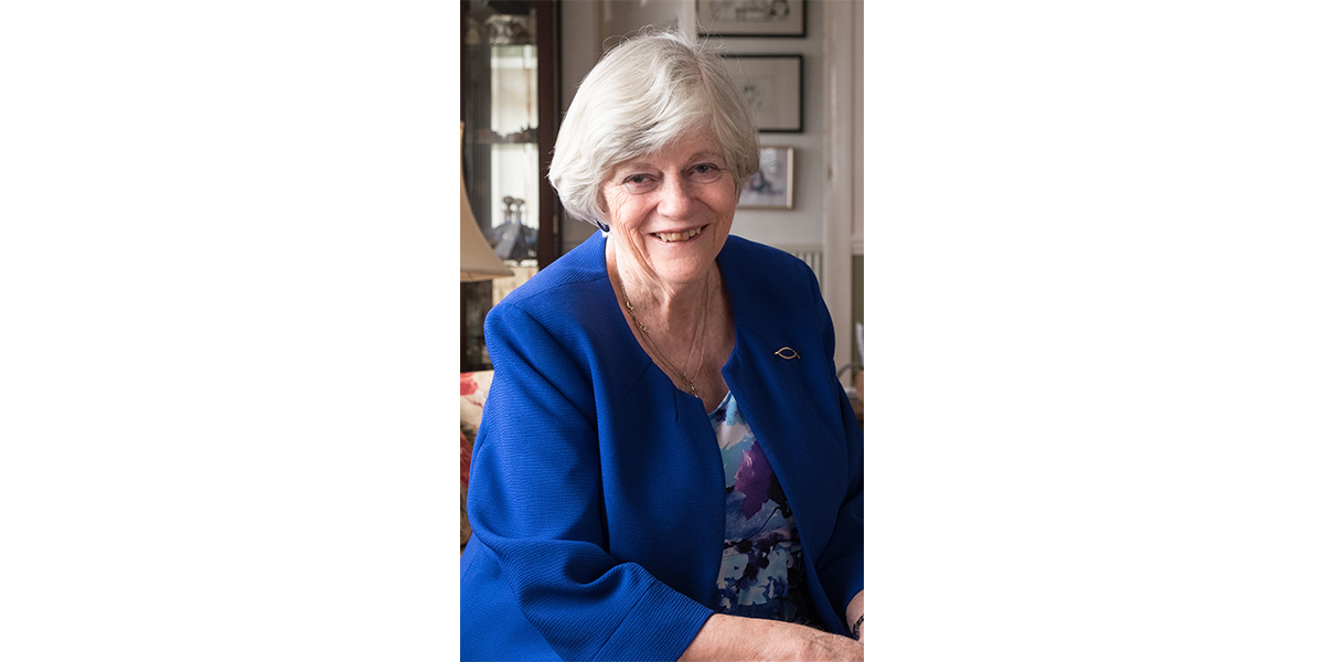 Ann Widdecomb